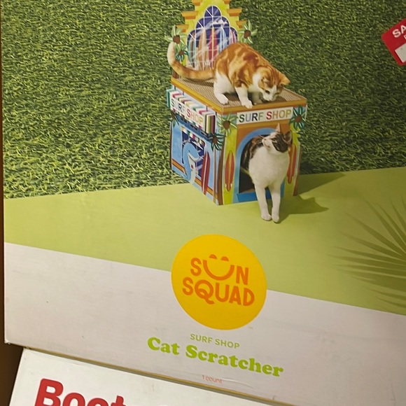 Surf Shop Cat Scratcher New in box